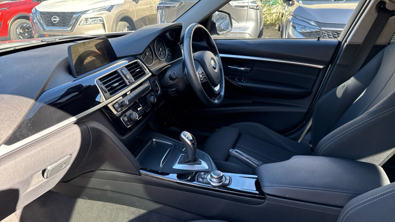 BMW 3 Series 320d Sport 4dr Step Auto Diesel Saloon